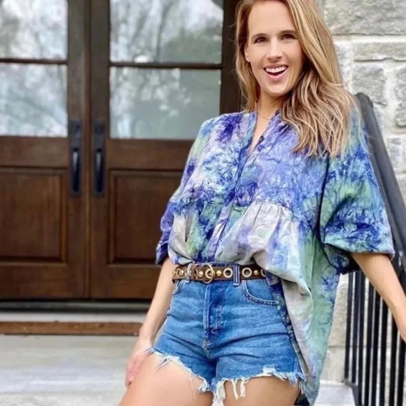 CAbi Tops - Cabi Woodstock Tie Dye Linen Blend Tunic Top